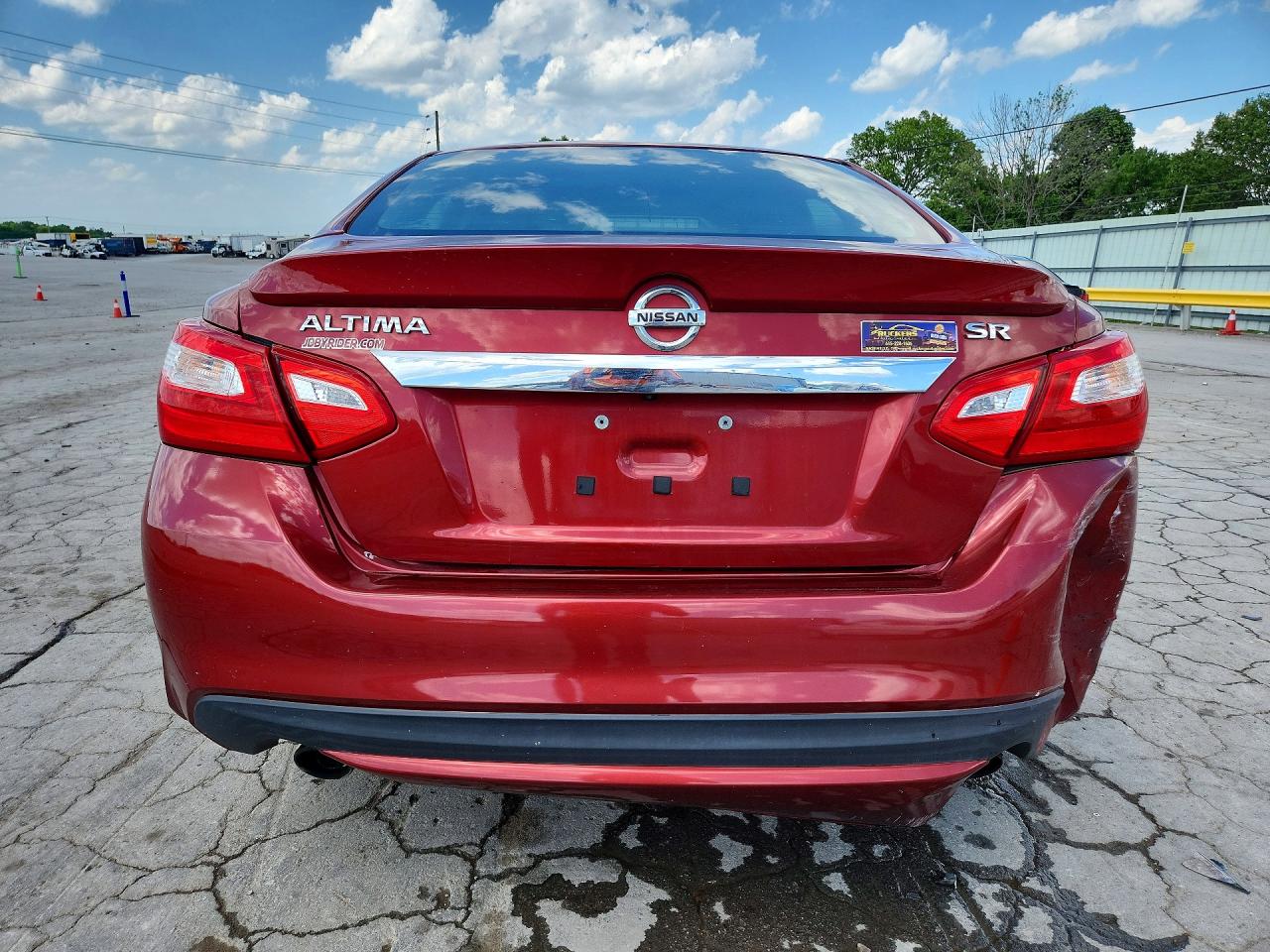 2016 NISSAN ALTIMA 2.5 SR photo 11