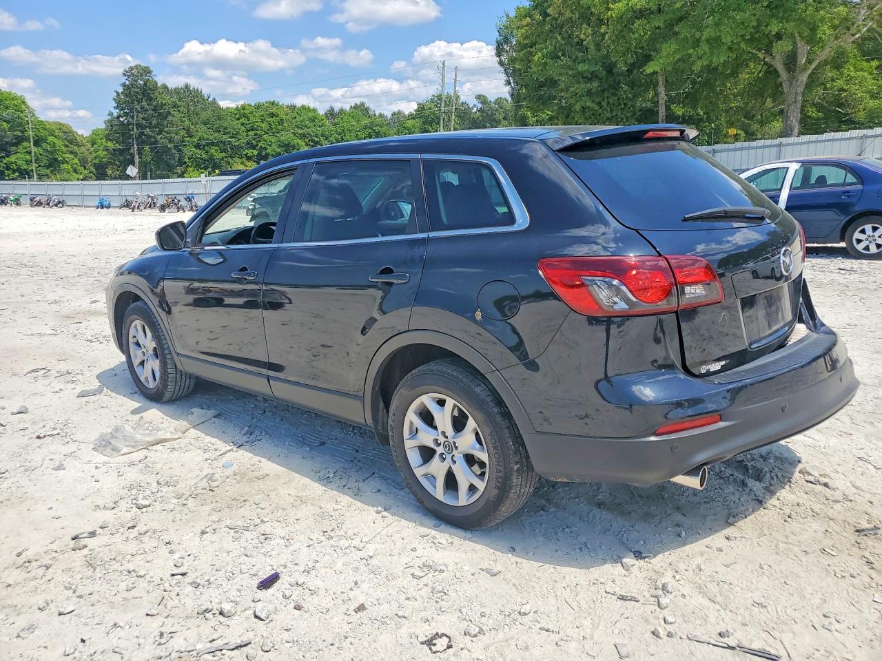 2015 MAZDA CX-9 TOURING photo 2