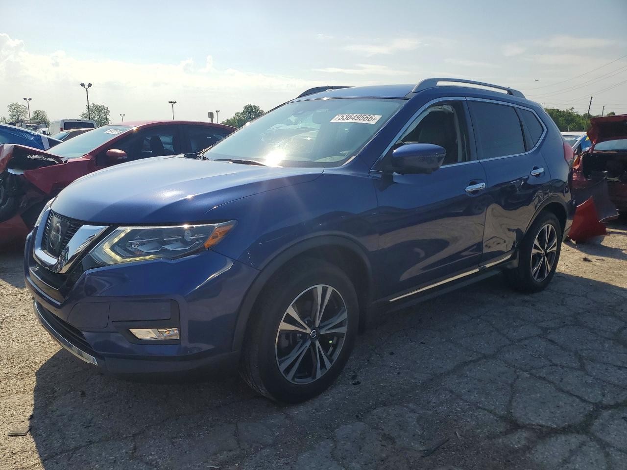 2017 NISSAN ROGUE