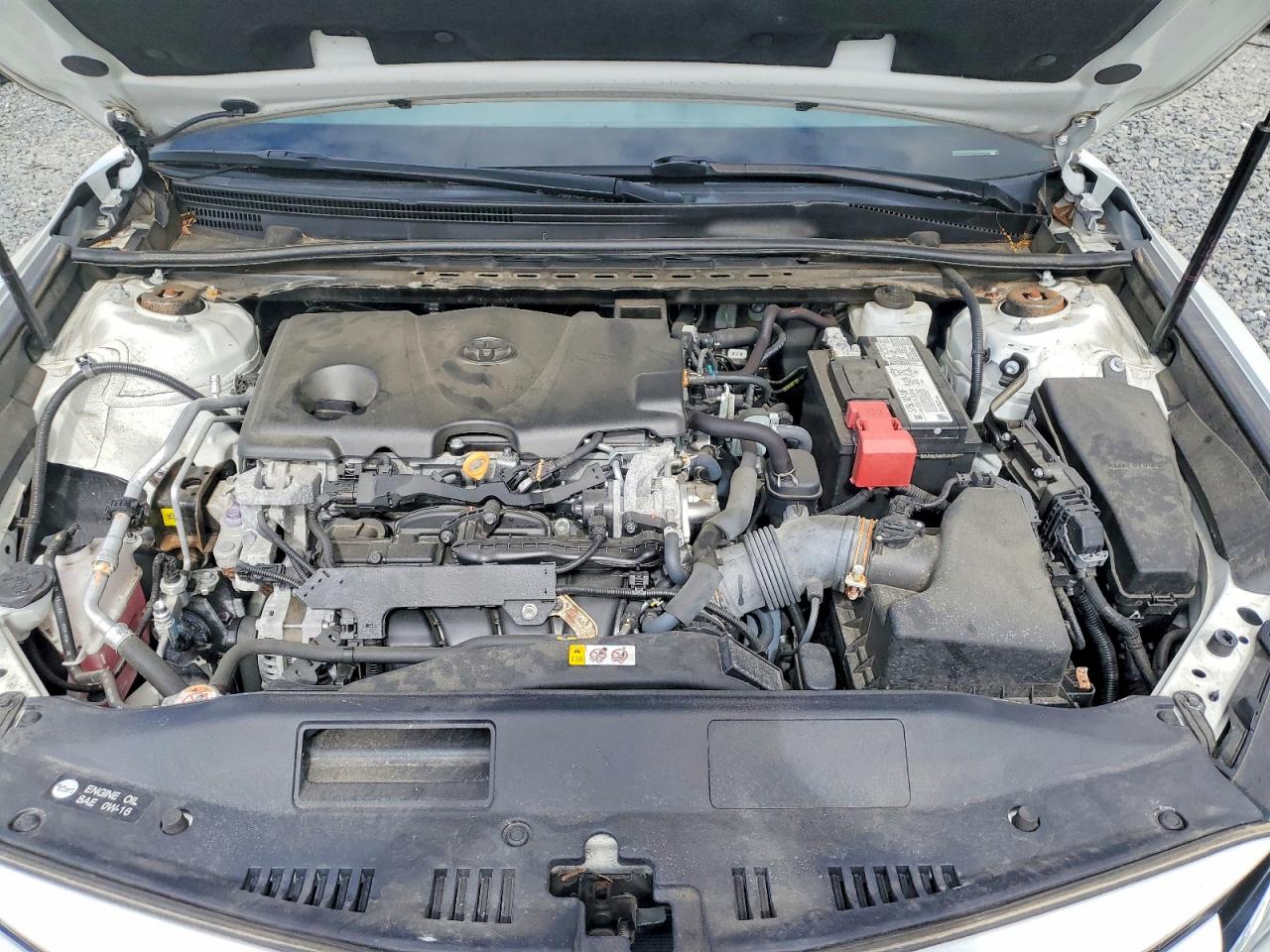 2020 TOYOTA CAMRY XLE photo 21