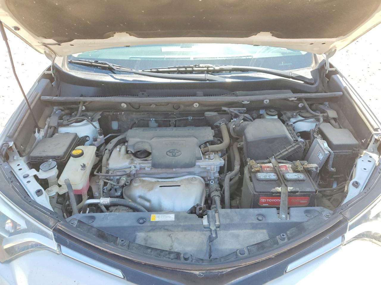 2016 TOYOTA RAV4 LIMITED photo 34