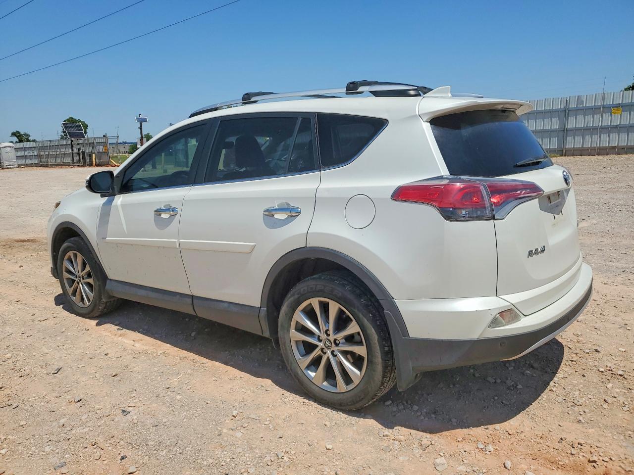 2016 TOYOTA RAV4 LIMITED photo 4