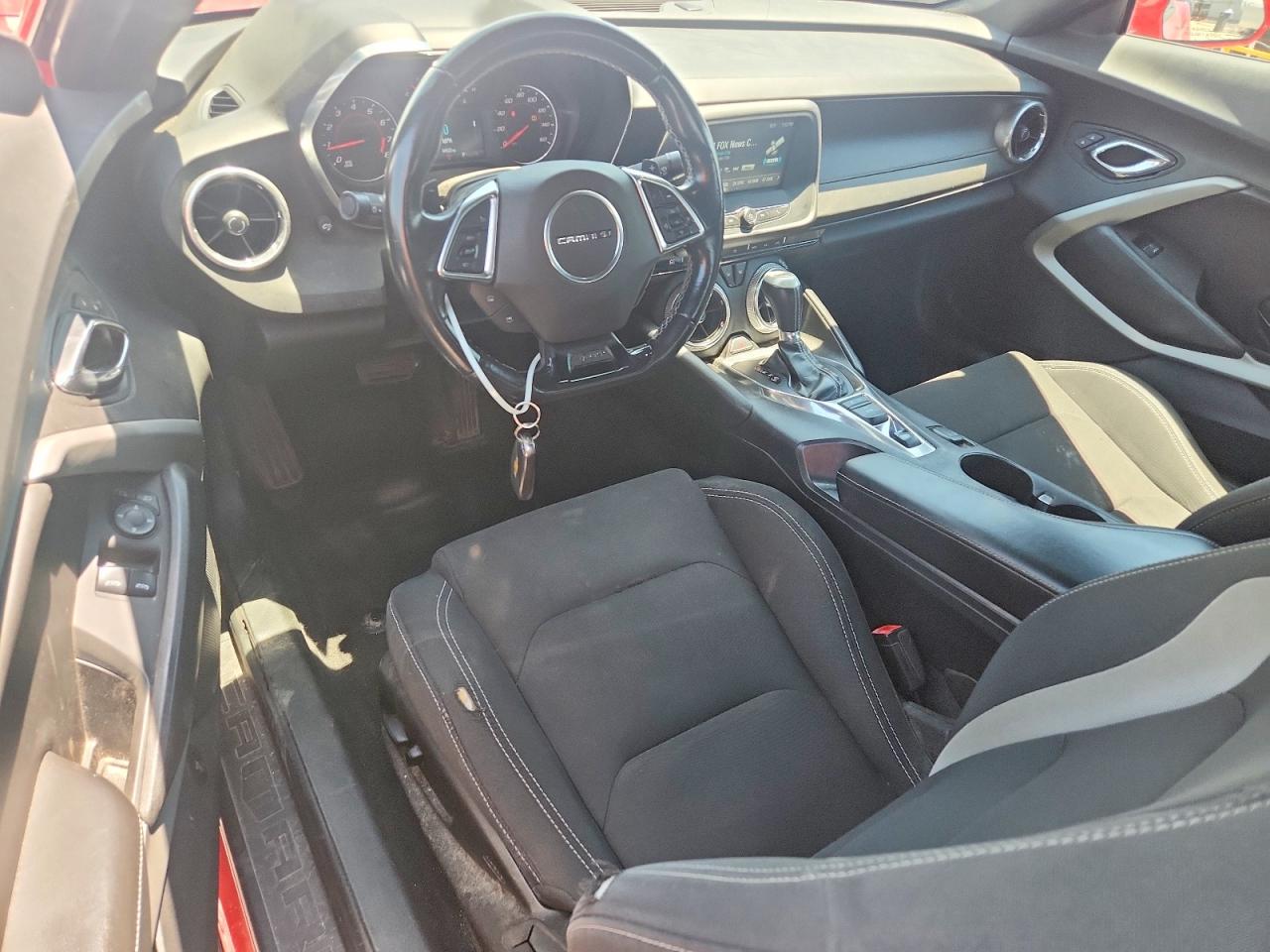 2017 CHEVROLET CAMARO LT photo 22
