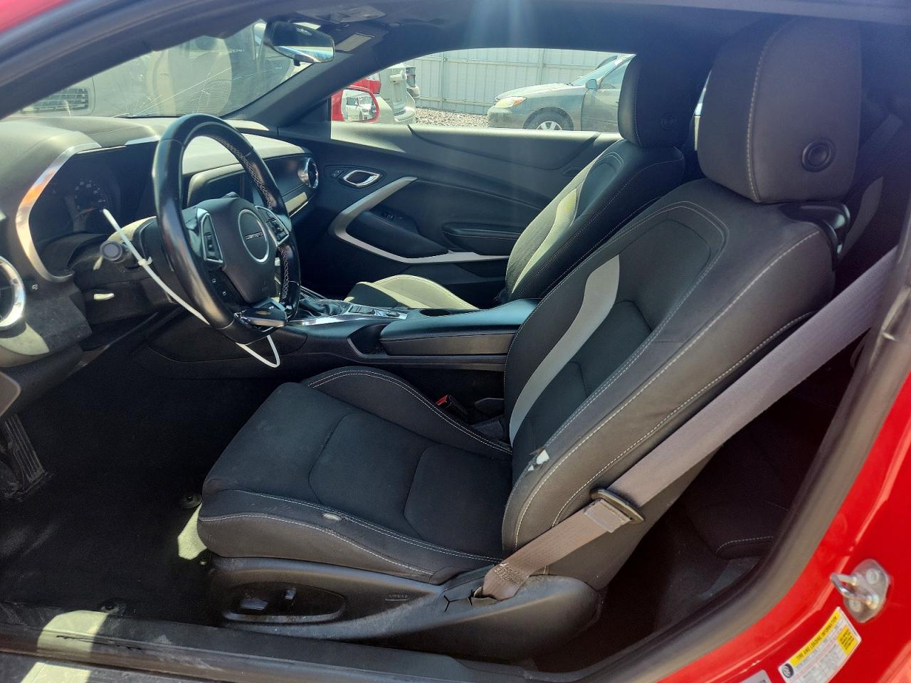 2017 CHEVROLET CAMARO LT photo 19