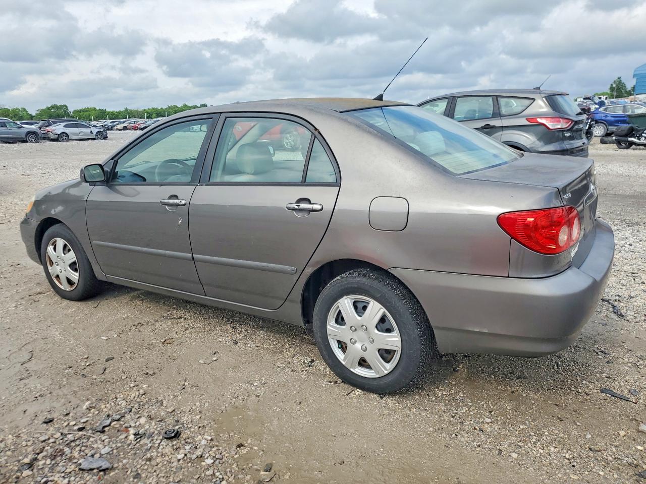 2007 TOYOTA COROLLA LE photo 3