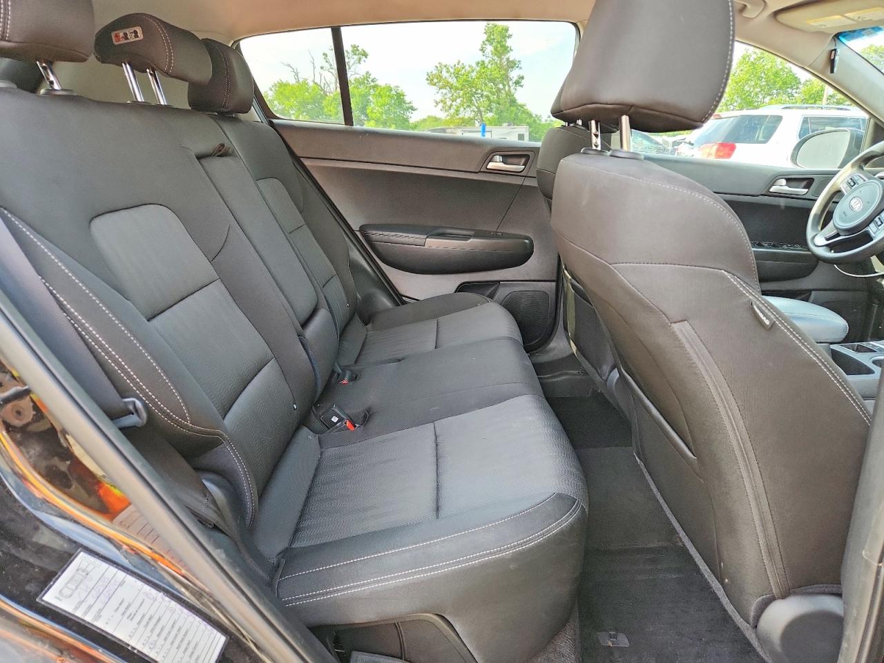 2019 KIA SPORTAGE LX photo 31