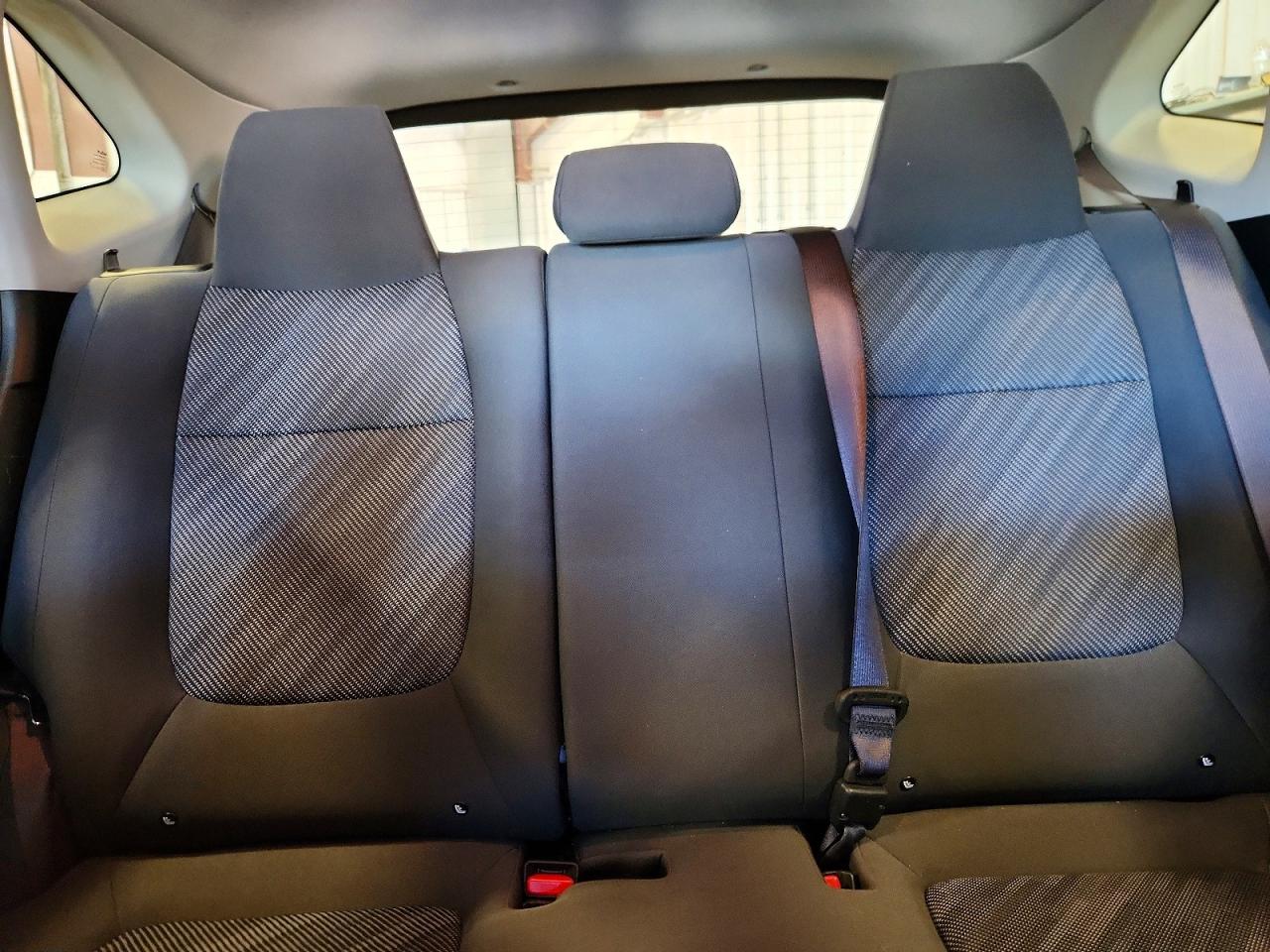 2023 KIA SELTOS LX photo 28
