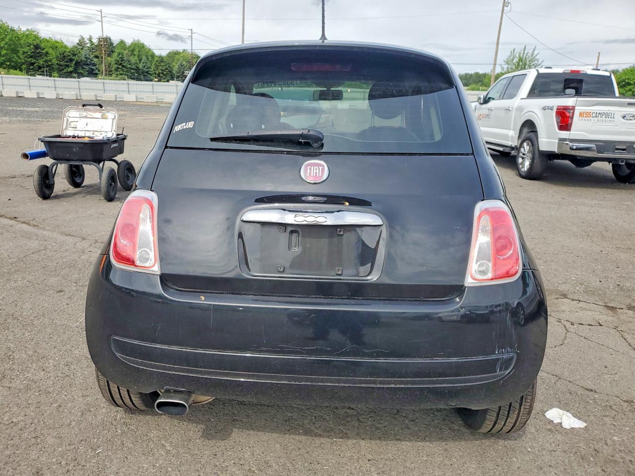 2013 FIAT 500 POP photo 11