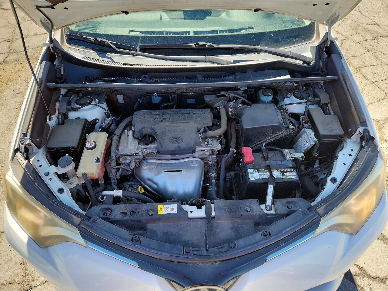 2017 TOYOTA RAV4 XLE photo 34