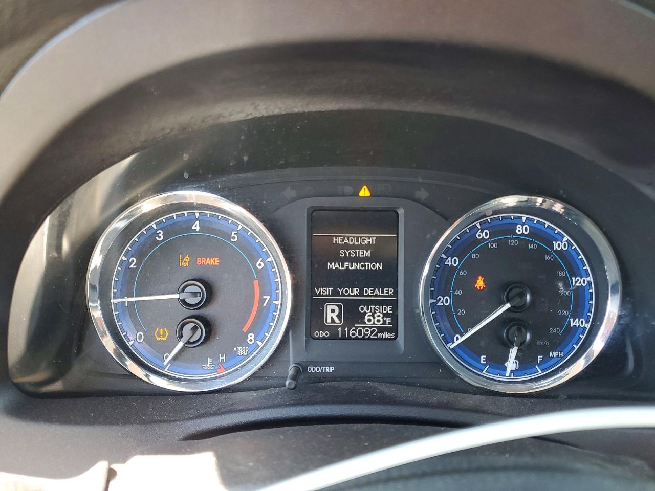 2017 TOYOTA COROLLA L photo 9