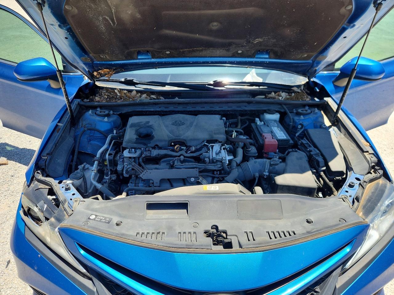 2019 TOYOTA CAMRY SE photo 21