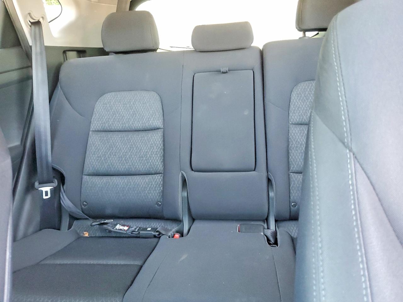 2017 HYUNDAI TUCSON SE photo 19