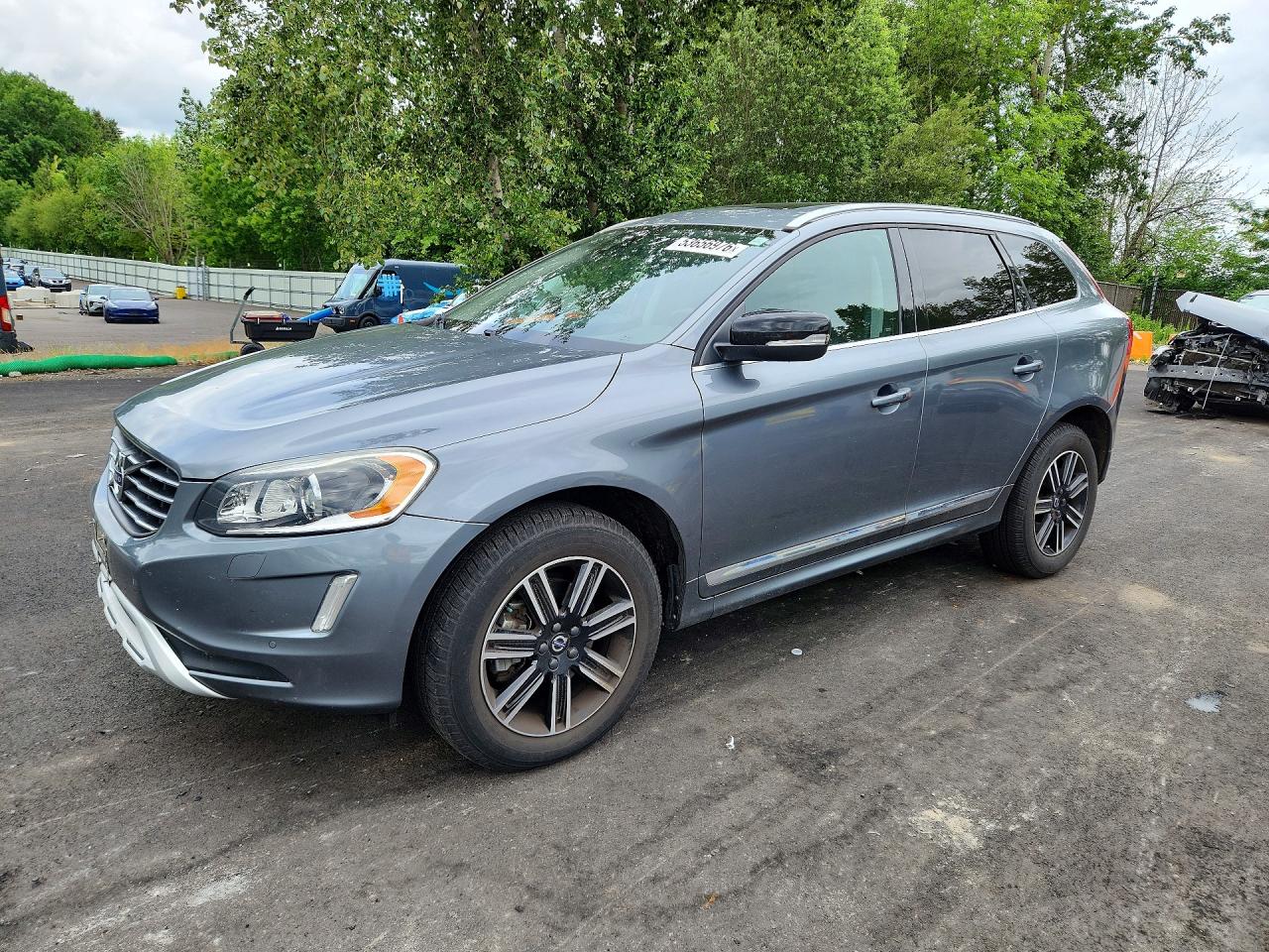 2017 VOLVO XC60