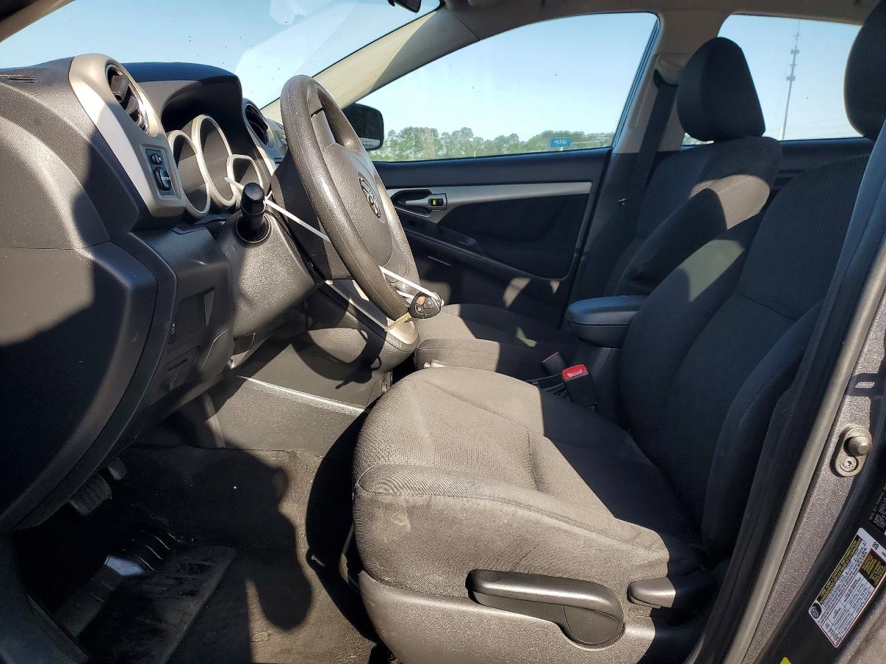 2010 TOYOTA COROLLA MATRIX S photo 13