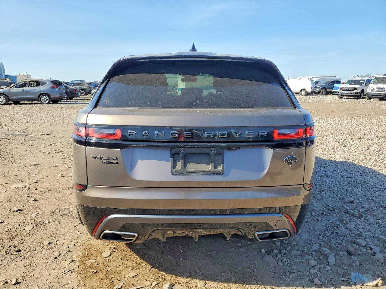 2018 LAND ROVER RANGE ROVER VELAR R-DYNAMIC SE photo 11