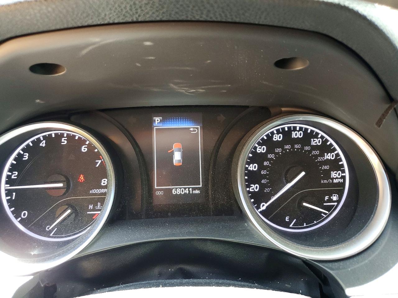 2018 TOYOTA CAMRY SE photo 17