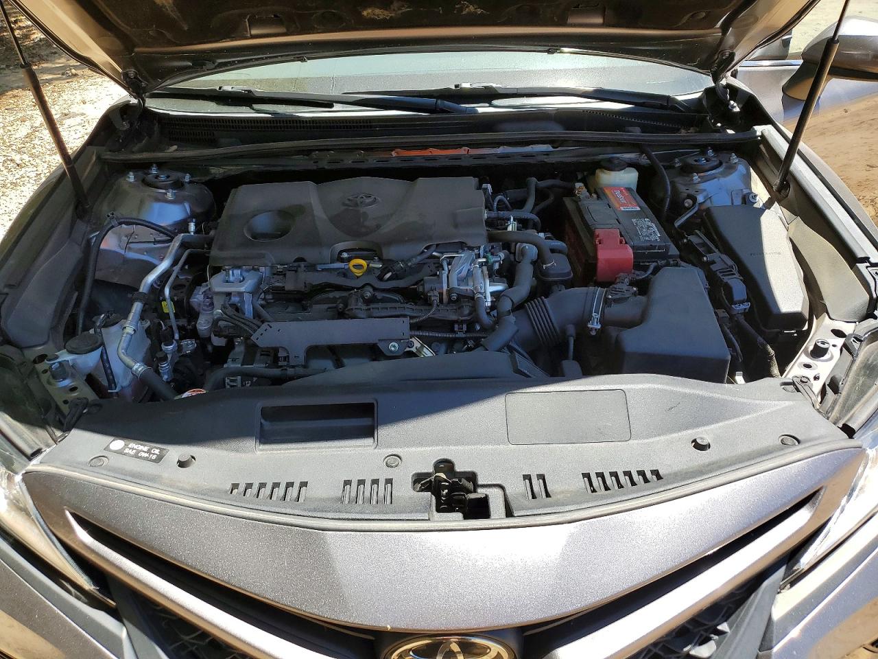 2018 TOYOTA CAMRY SE photo 21