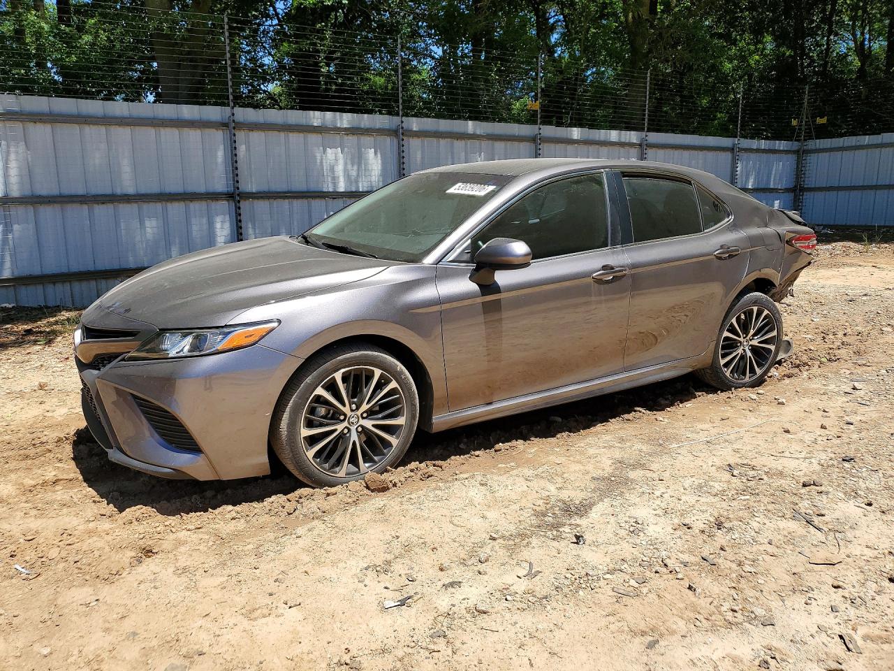2018 TOYOTA CAMRY