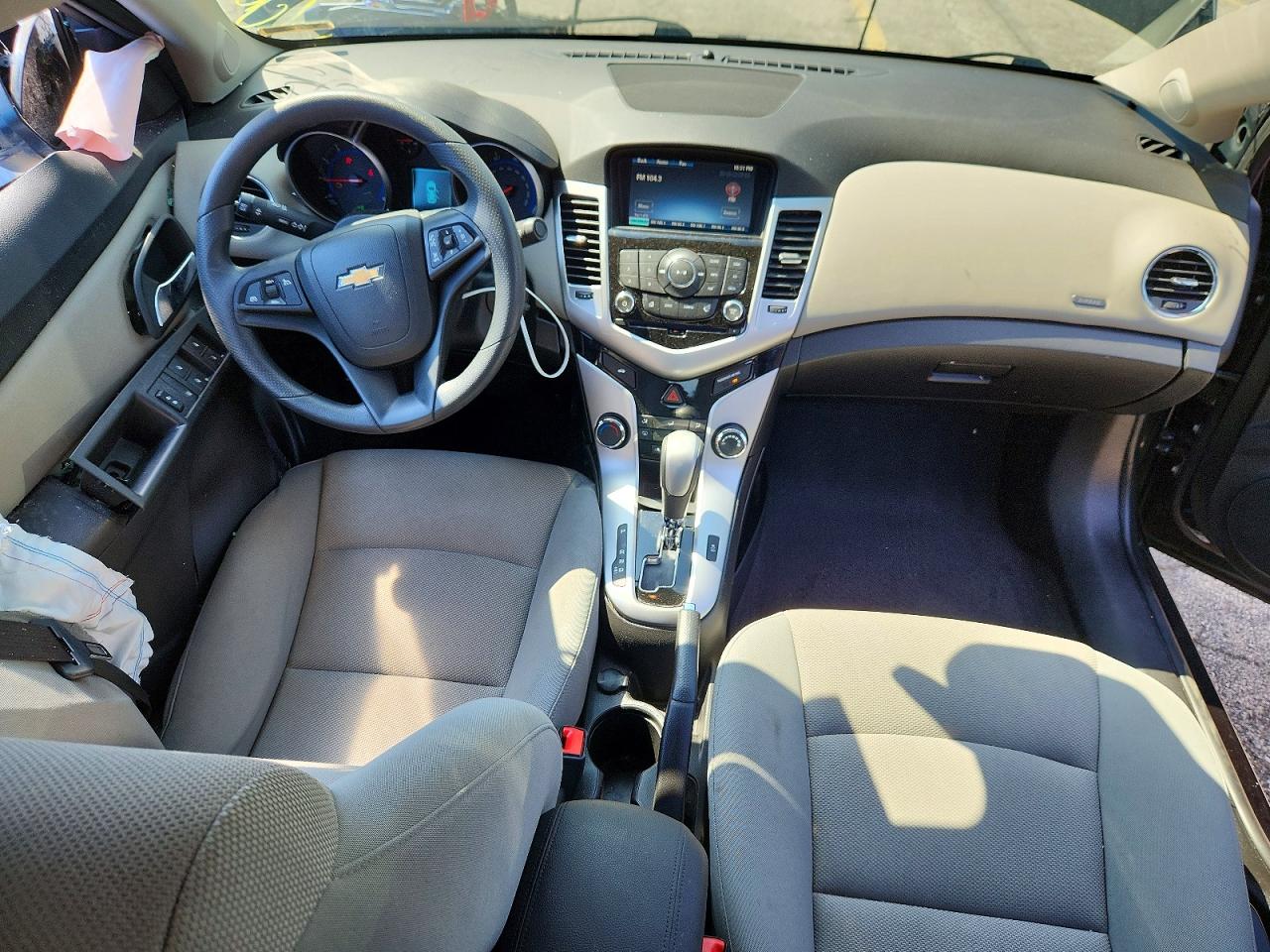 2015 CHEVROLET CRUZE ECO photo 15