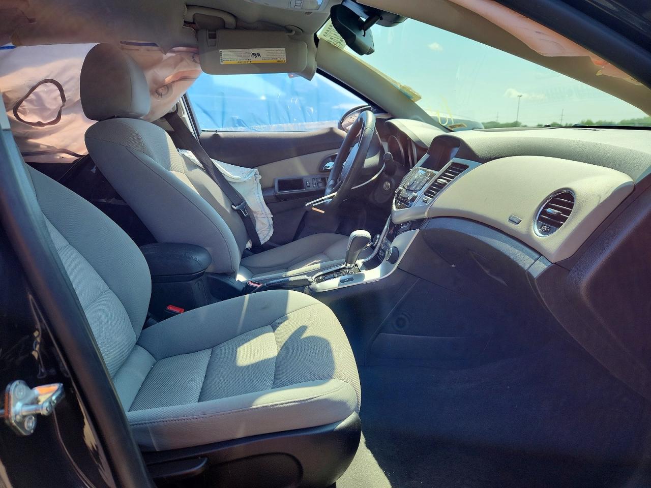 2015 CHEVROLET CRUZE ECO photo 13