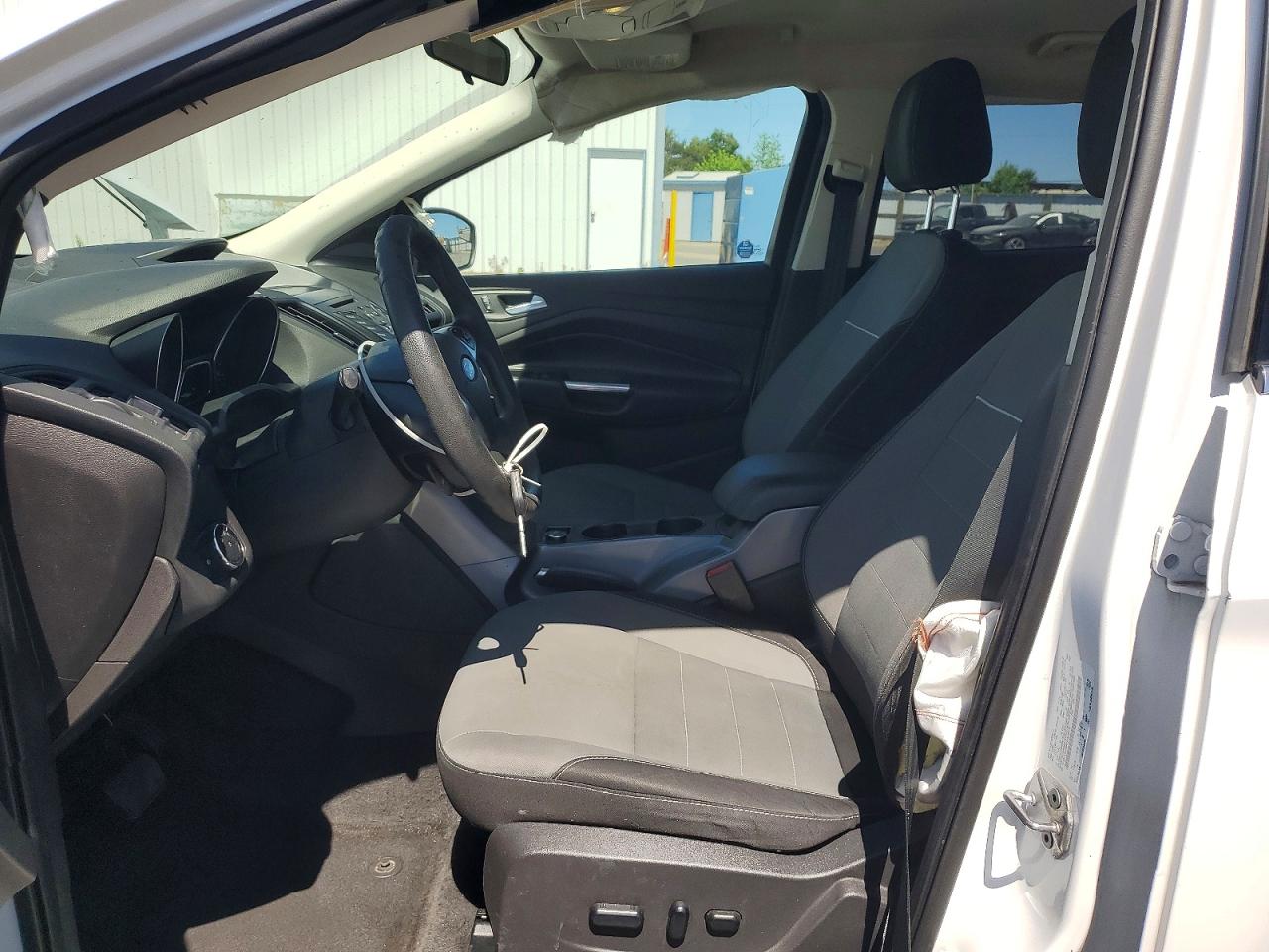 2015 FORD ESCAPE SE photo 19