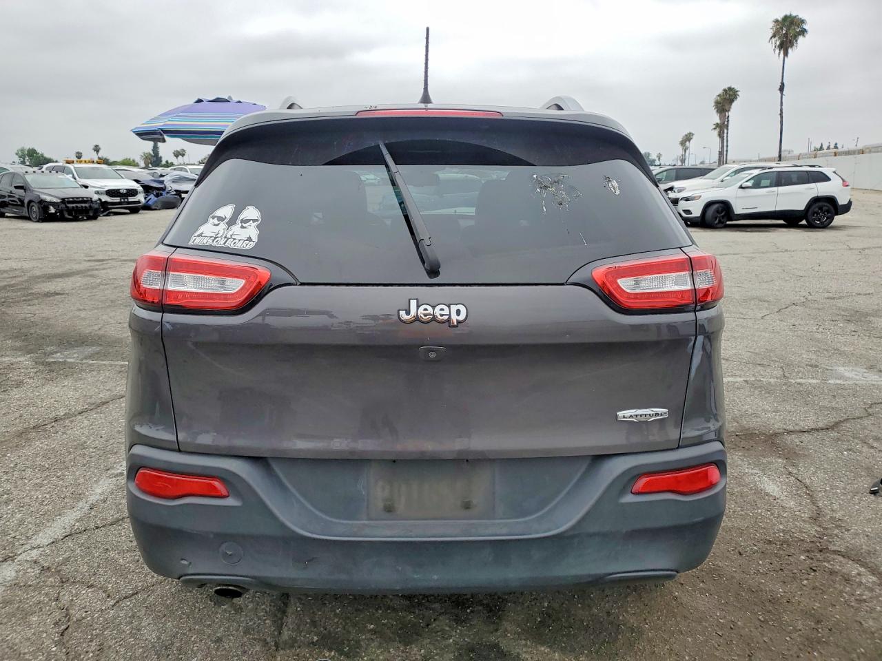 2018 JEEP CHEROKEE LATITUDE PLUS photo 16