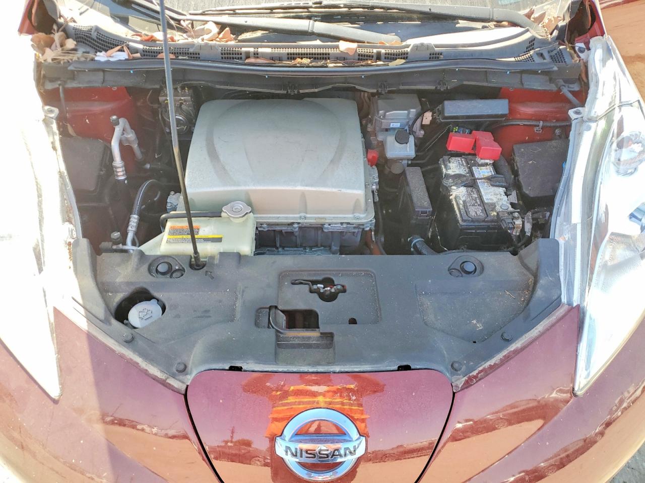 2017 NISSAN LEAF S photo 23