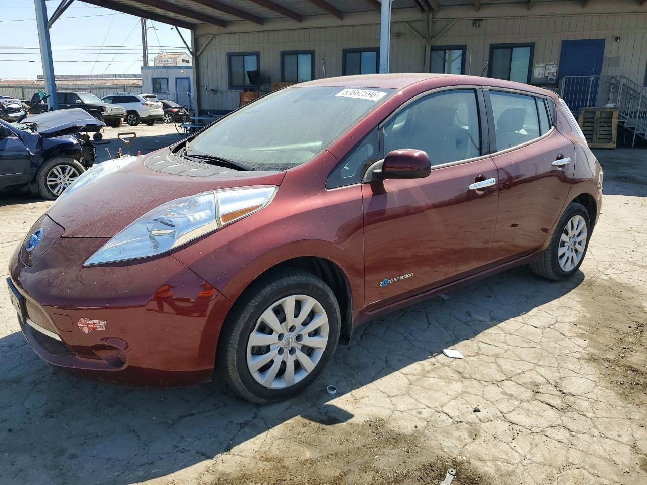 2017 NISSAN LEAF