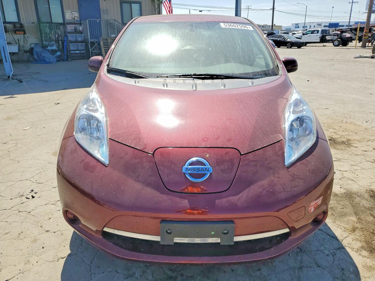 2017 NISSAN LEAF S photo 9