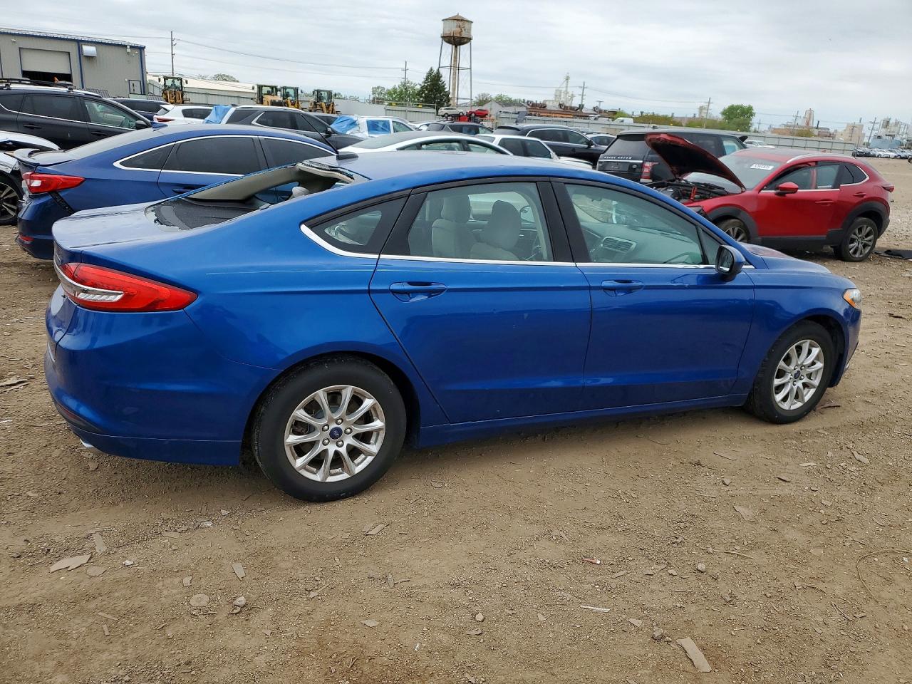2017 FORD FUSION S photo 5