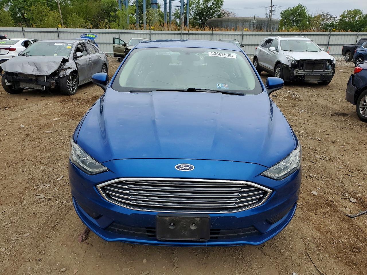 2017 FORD FUSION S photo 9