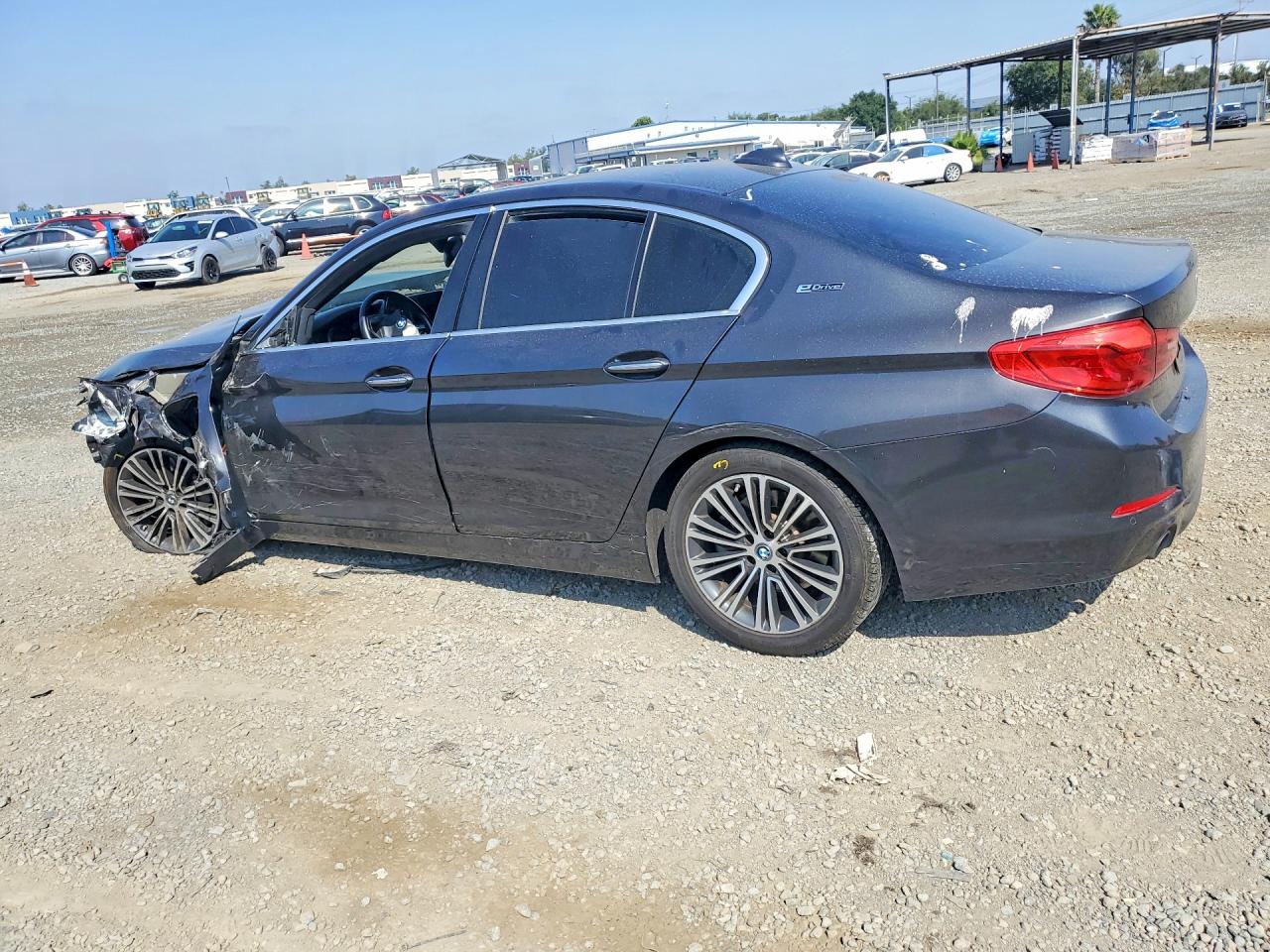 2018 BMW 530E photo 3