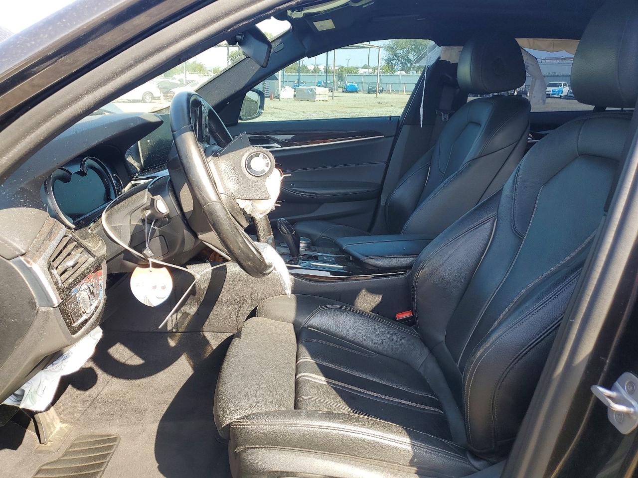 2018 BMW 530E photo 13