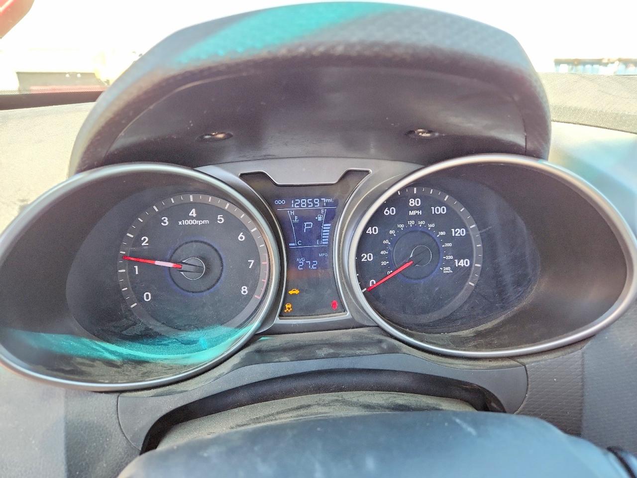2013 HYUNDAI VELOSTER BASE photo 25