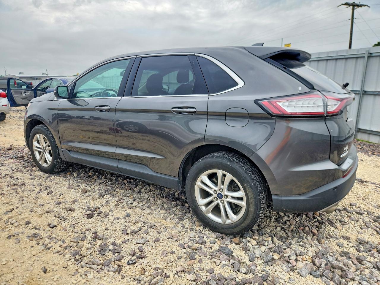 2015 FORD EDGE SEL photo 3