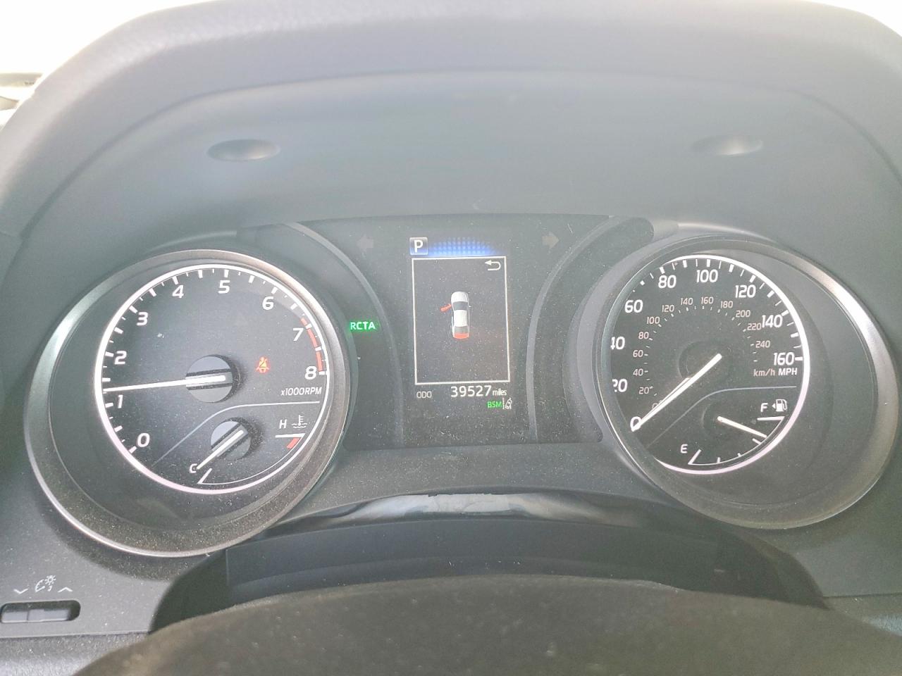 2021 TOYOTA CAMRY SE photo 17