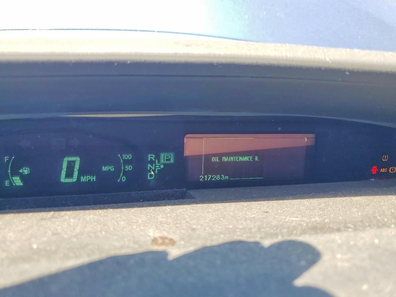 2011 TOYOTA PRIUS TWO photo 17