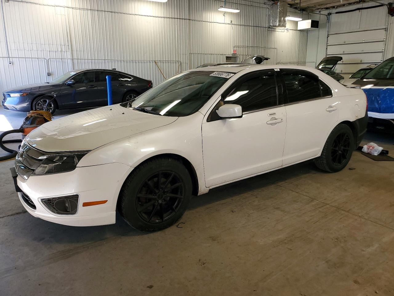 2011 FORD FUSION