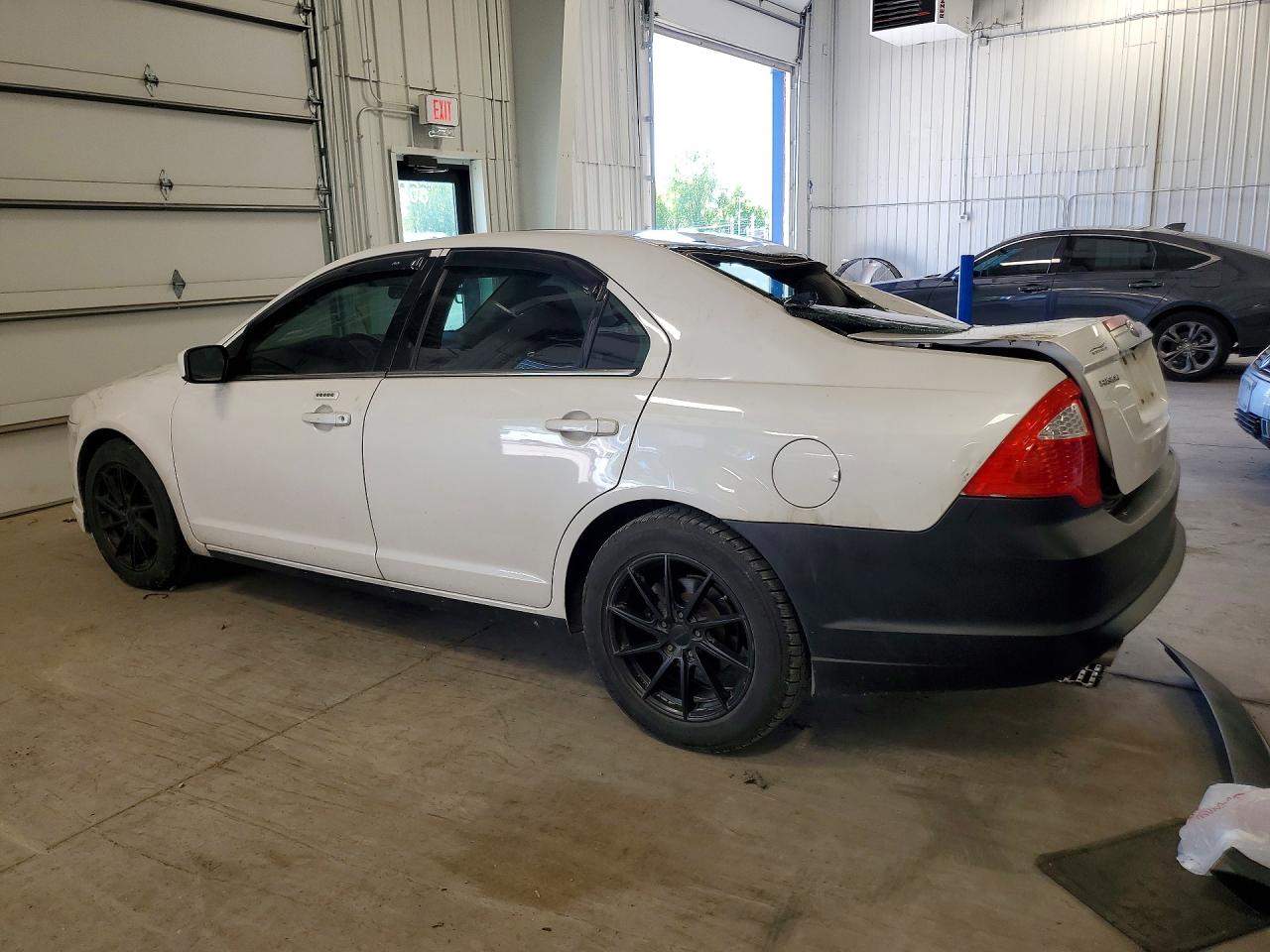 2011 FORD FUSION SPORT photo 3
