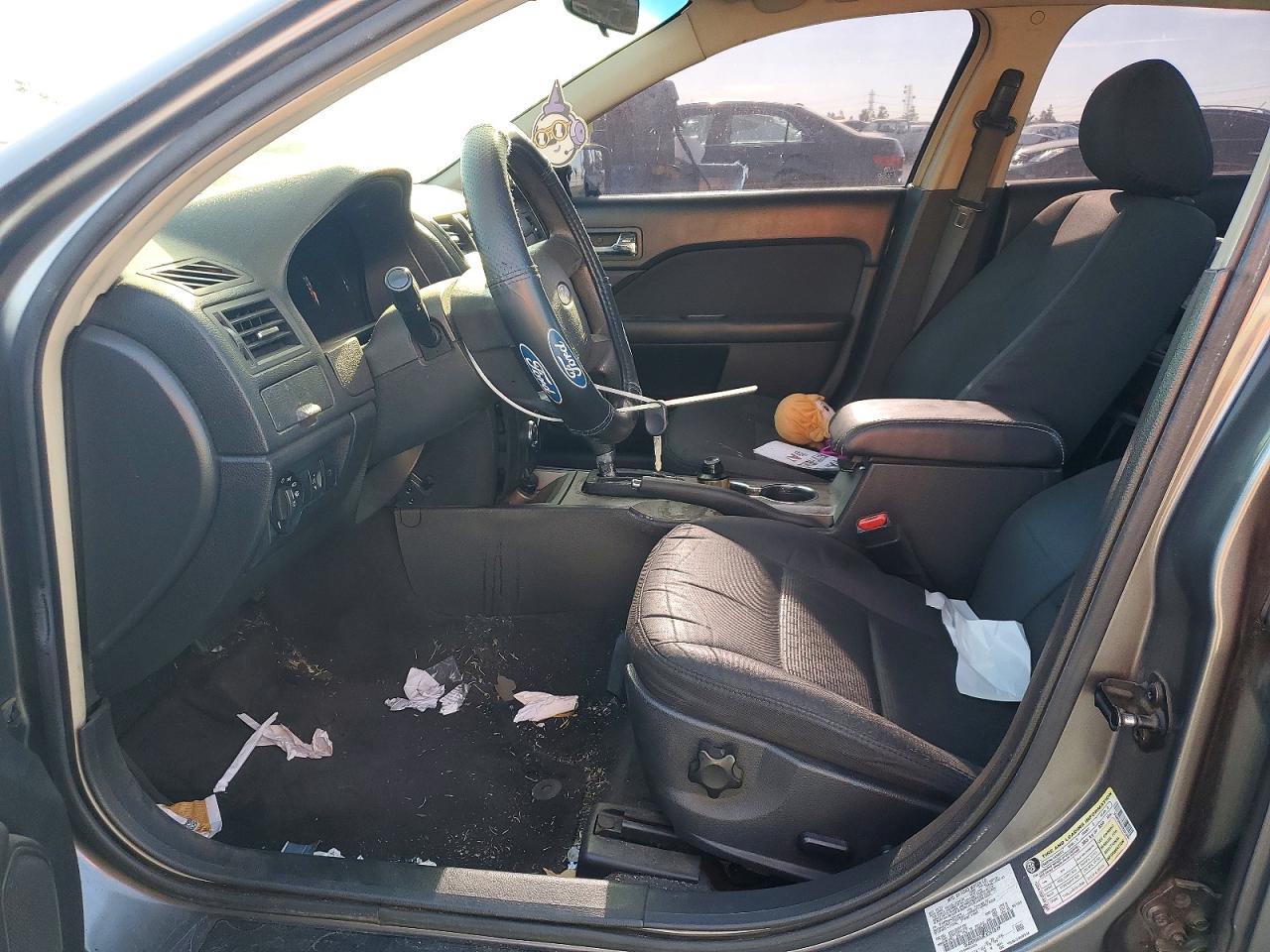 2012 FORD FUSION SE photo 13