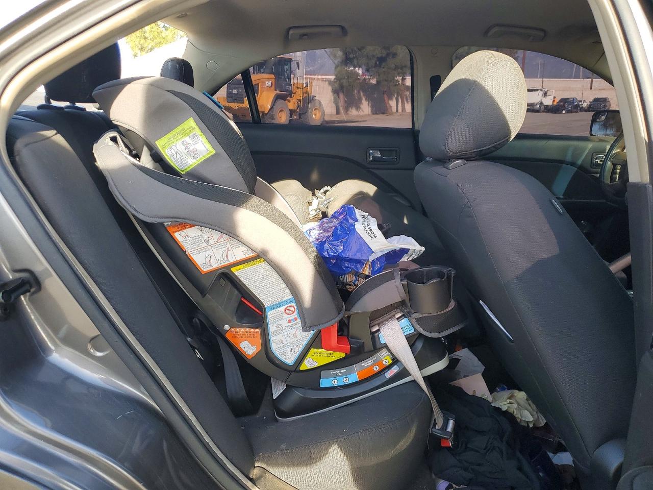 2012 FORD FUSION SE photo 19