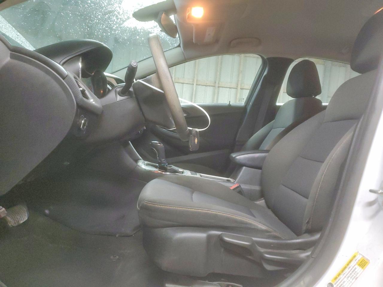 2016 CHEVROLET CRUZE LS photo 19