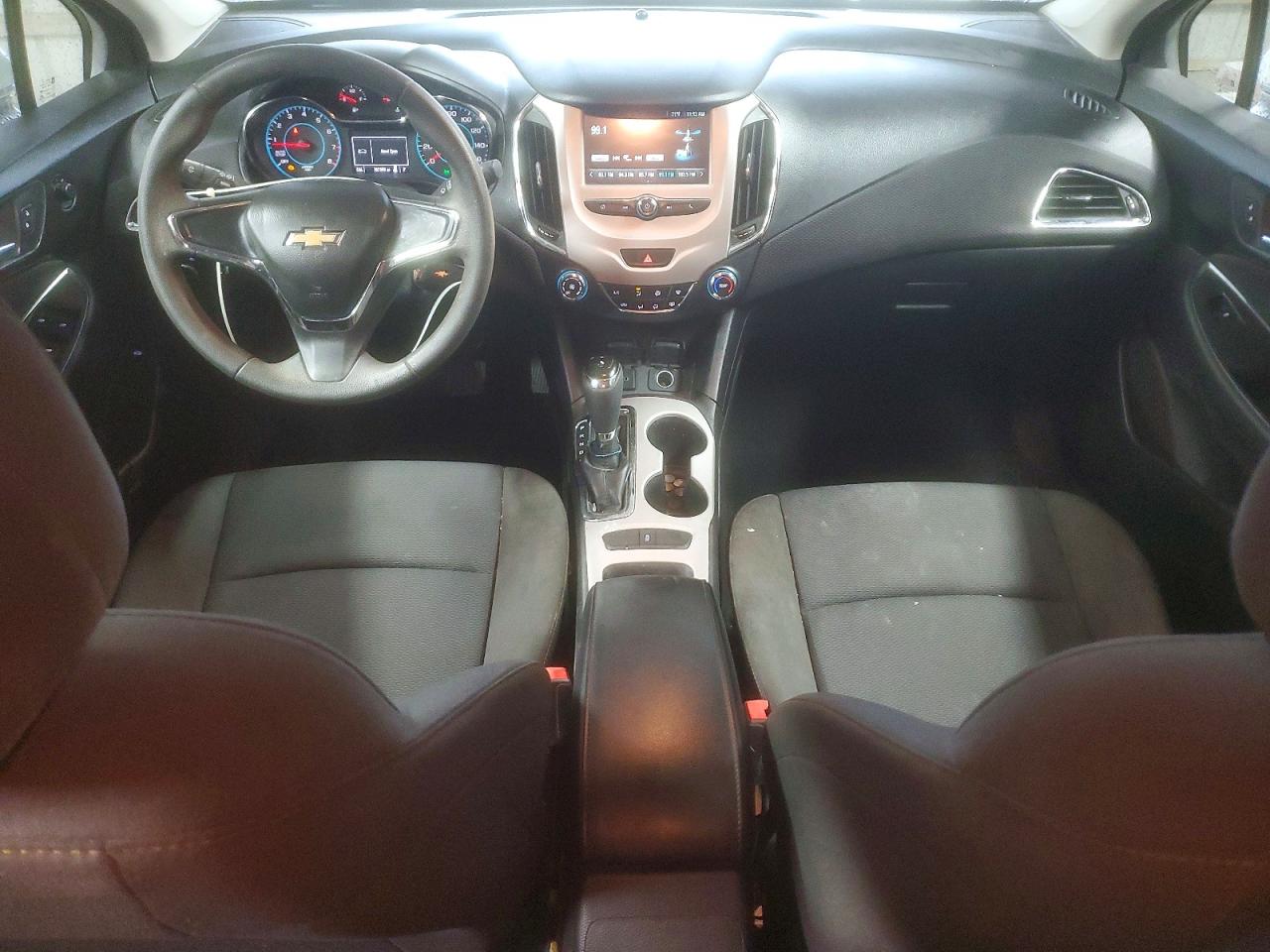 2016 CHEVROLET CRUZE LS photo 22