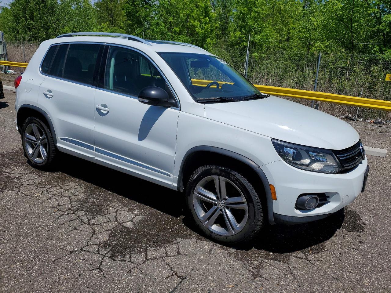 2017 VOLKSWAGEN TIGUAN SPORT photo 7