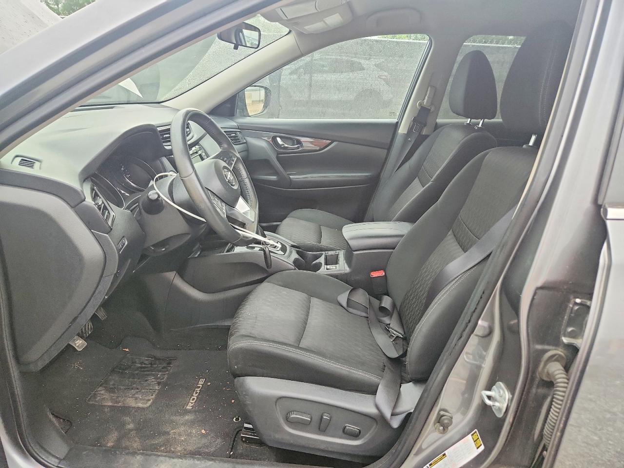 2018 NISSAN ROGUE SV photo 13