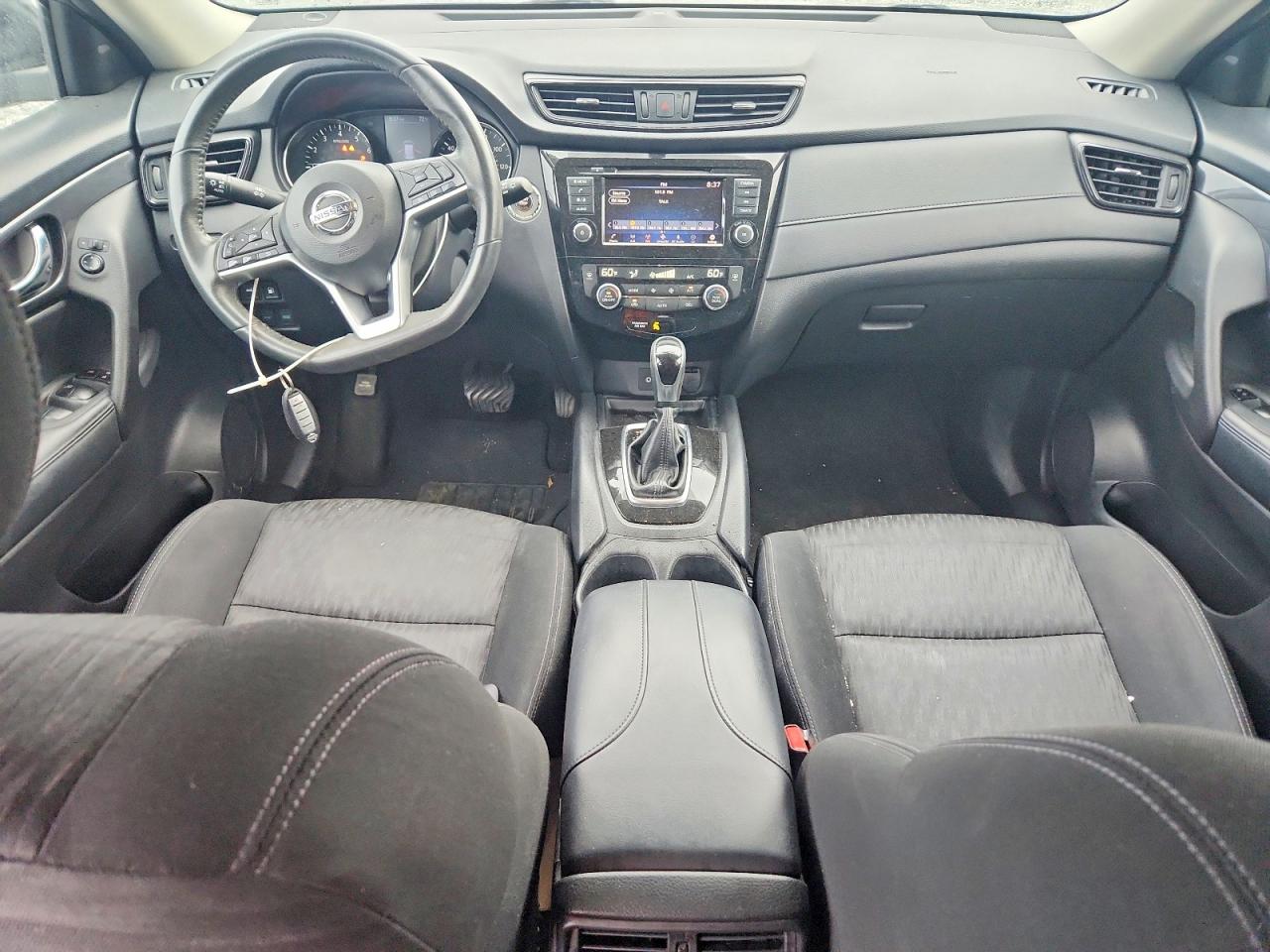2018 NISSAN ROGUE SV photo 15