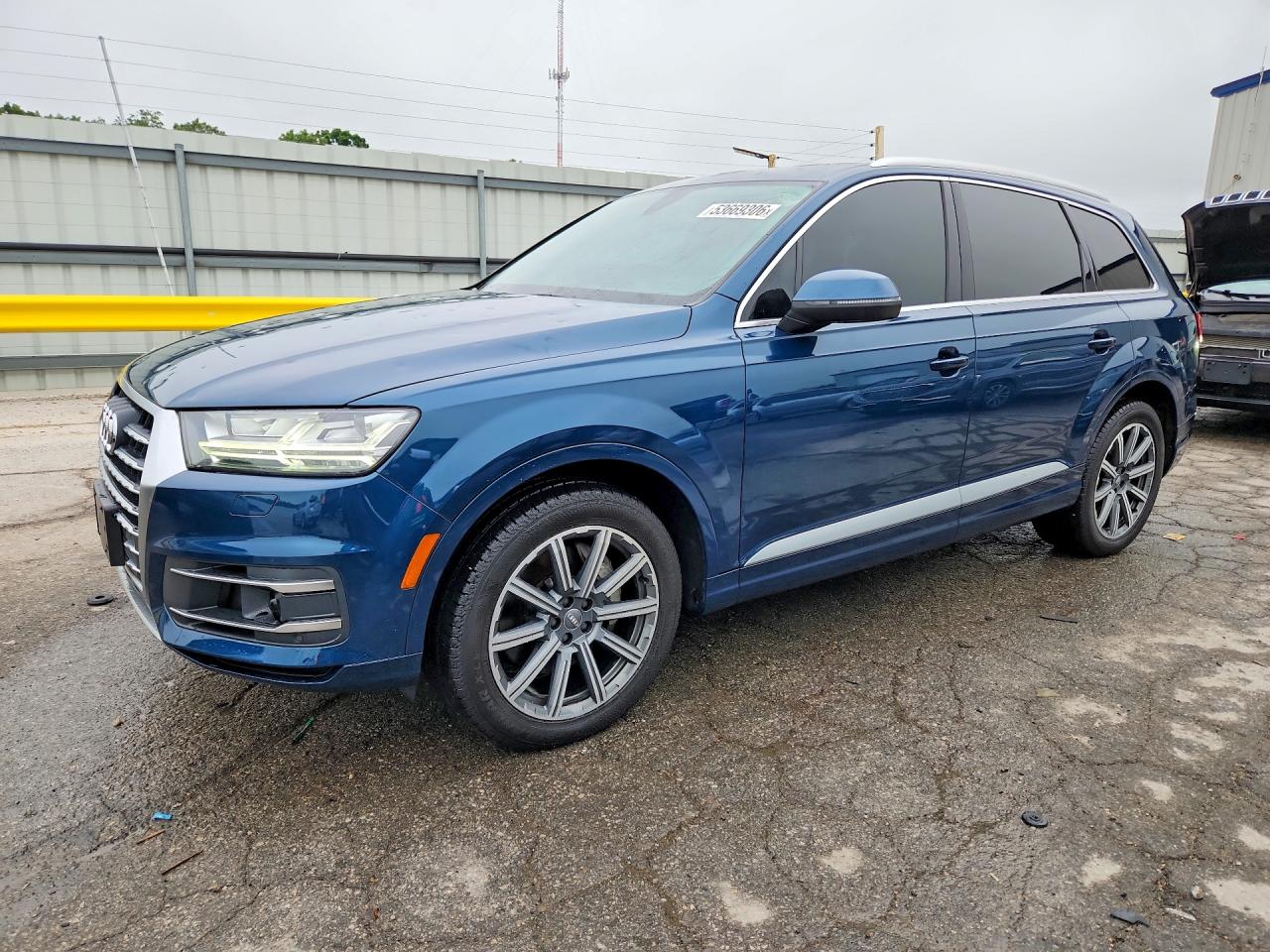 2018 AUDI Q7