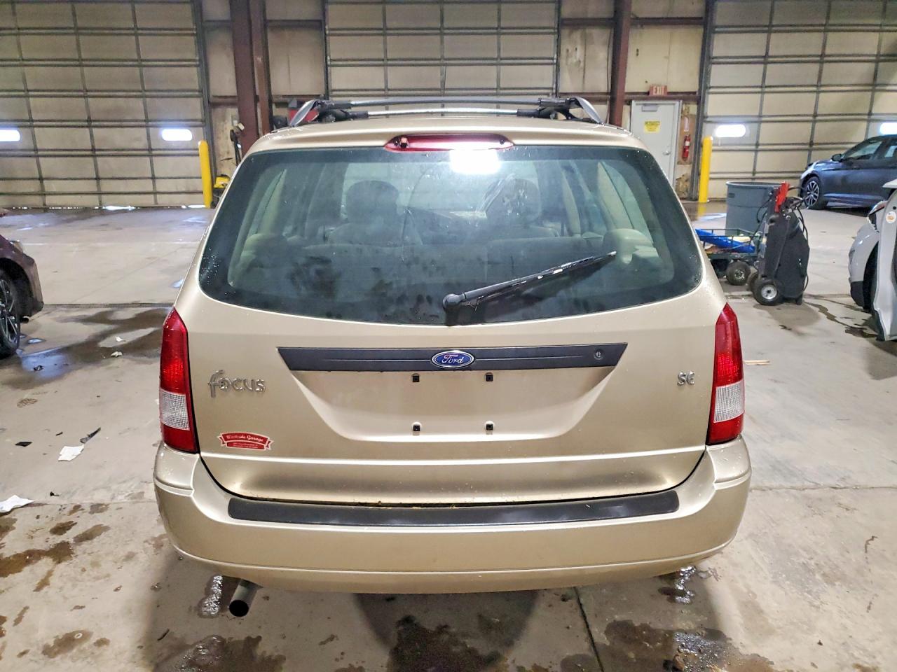 2001 FORD FOCUS SE photo 11