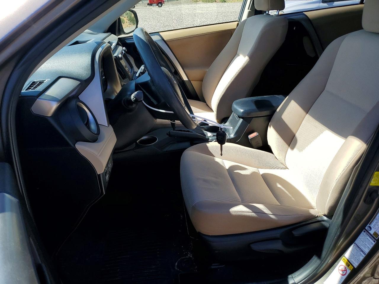 2013 TOYOTA RAV4 LE photo 13