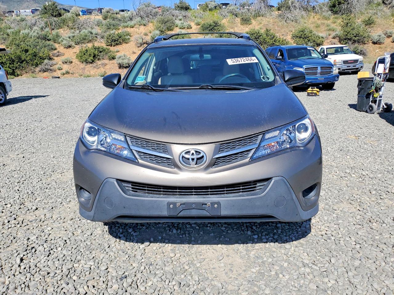 2013 TOYOTA RAV4 LE photo 9